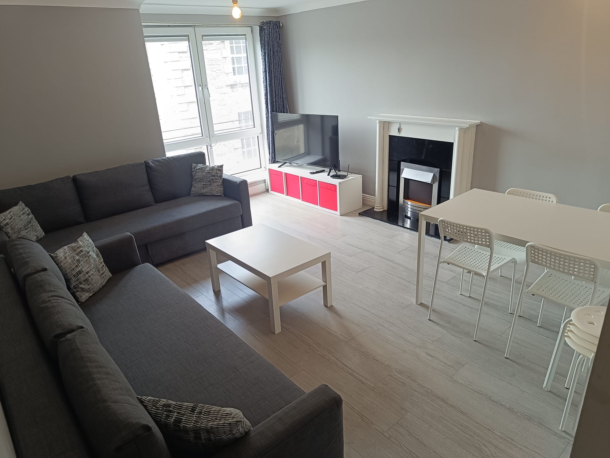 Heart of Dublin City (Capel St) 2 Beds Apartment